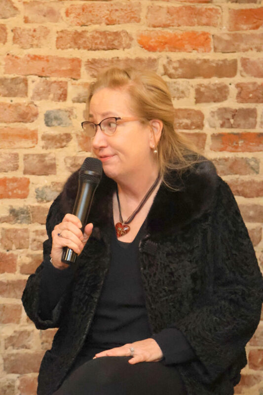 Customs House Museum&rsquo;s Second &amp; Commerce magazine hosts History on the Rocks at Strawberry Alley Ale Works. (Tony Centonze, Clarksville Living Magazine)