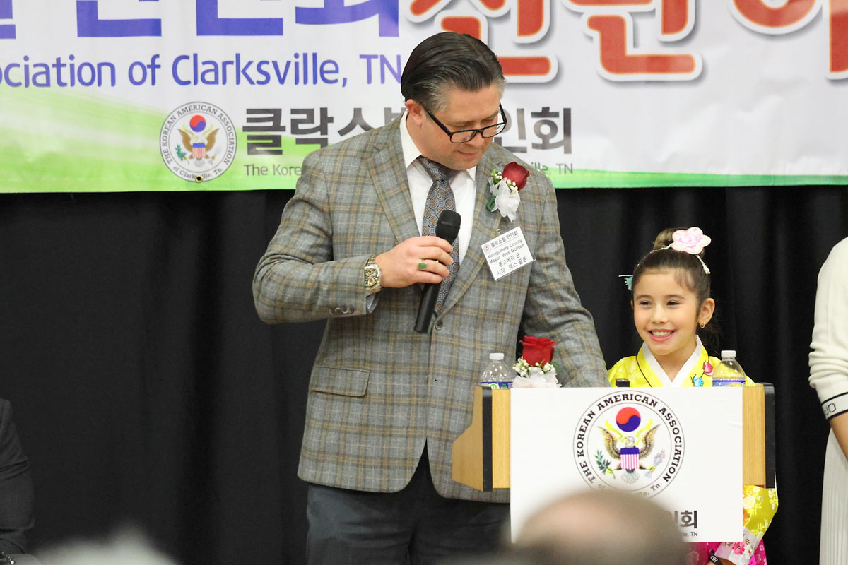 Clarksville’s Korean American Association Celebrates Lunar New Year. (Tony Centonze, Clarksville Living Magazine) Clarksville’s Korean American Association Celebrates Lunar New Year. (Tony Centonze, Clarksville Living Magazine)
