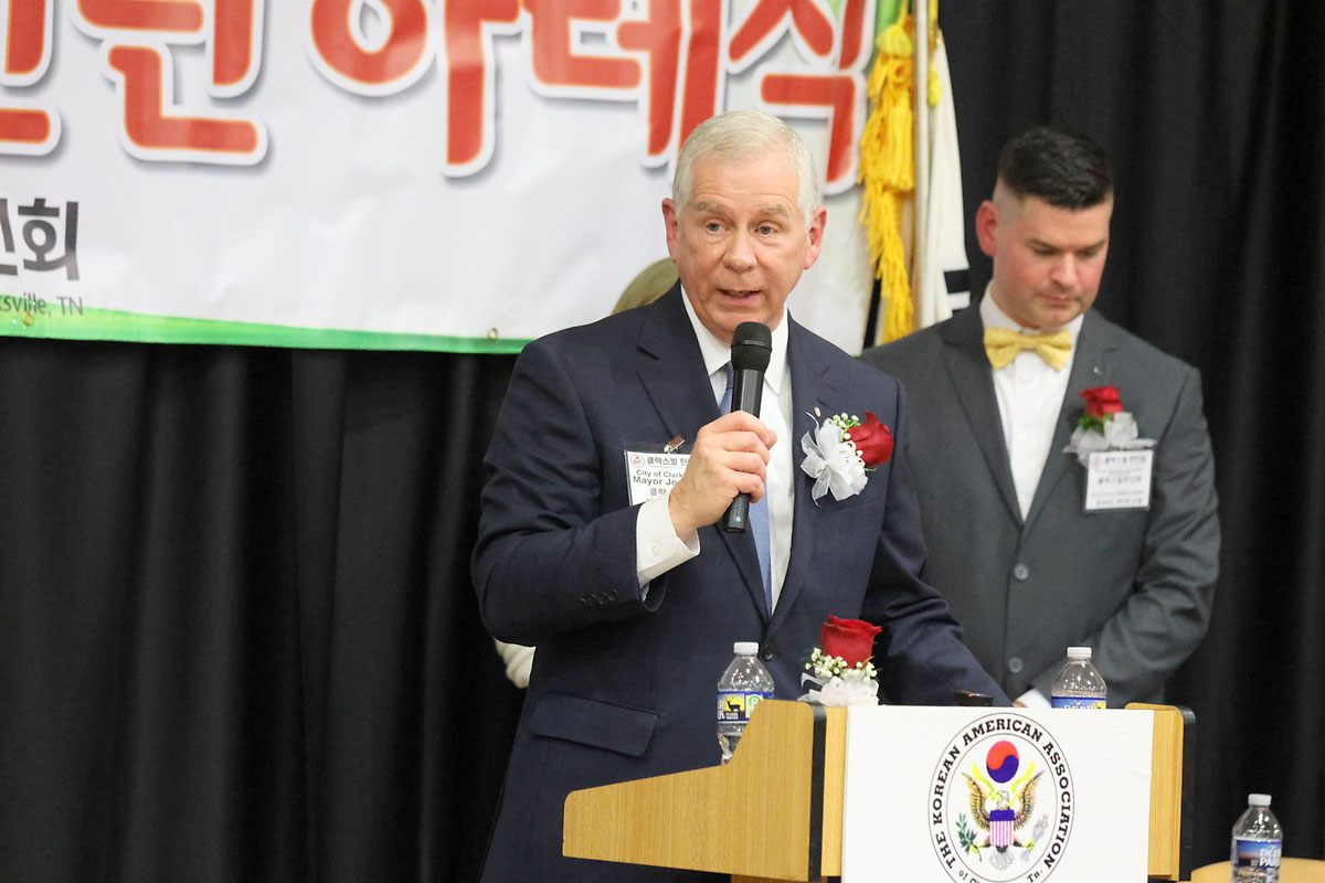 Clarksville’s Korean American Association Celebrates Lunar New Year. (Tony Centonze, Clarksville Living Magazine) Clarksville’s Korean American Association Celebrates Lunar New Year. (Tony Centonze, Clarksville Living Magazine)