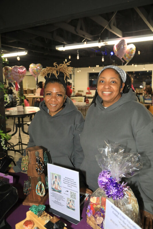 Tamuriele Stapleton and Dione Rodgers Tamuriele Stapleton and Dione Rodgers