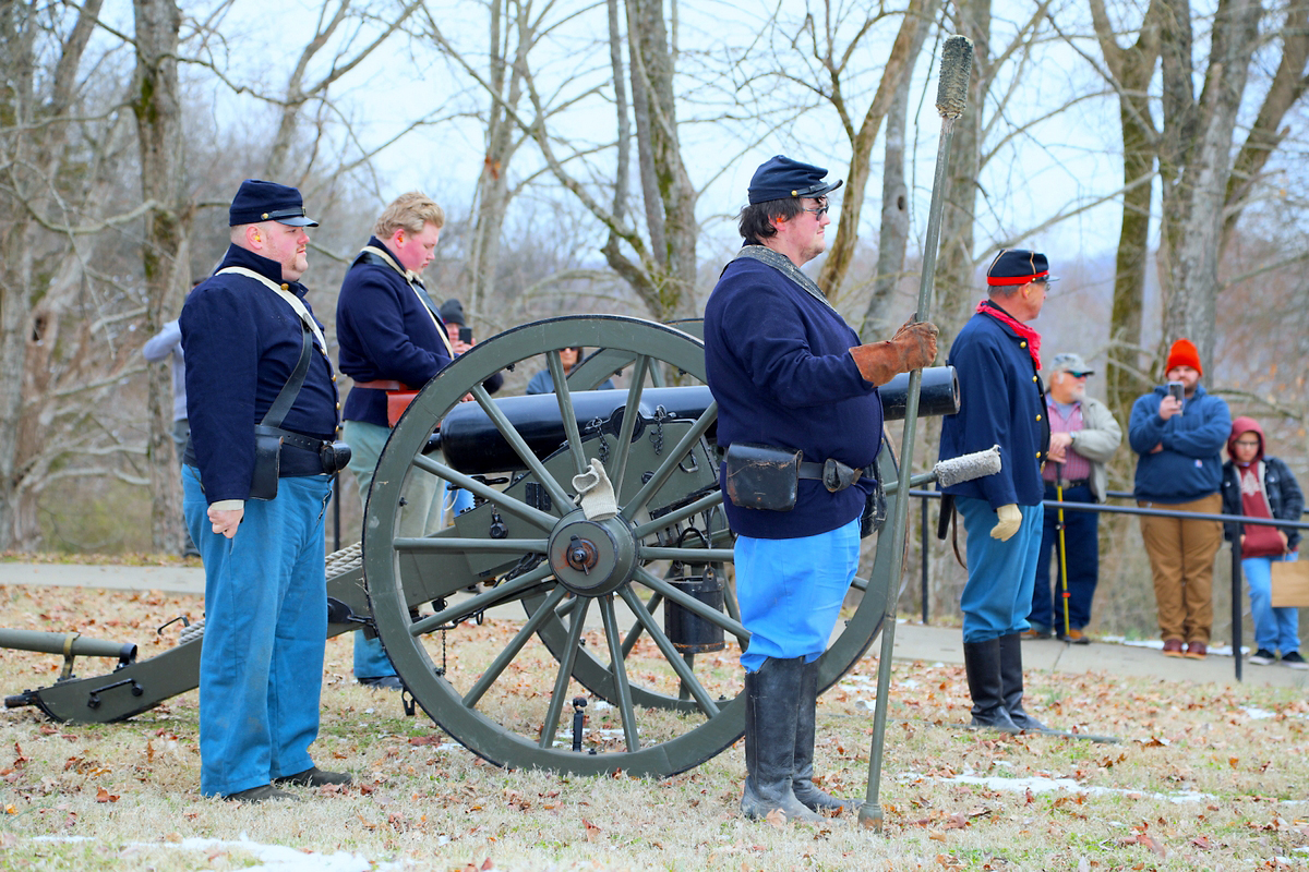 Surrender at Fort Defiance Surrender at Fort Defiance