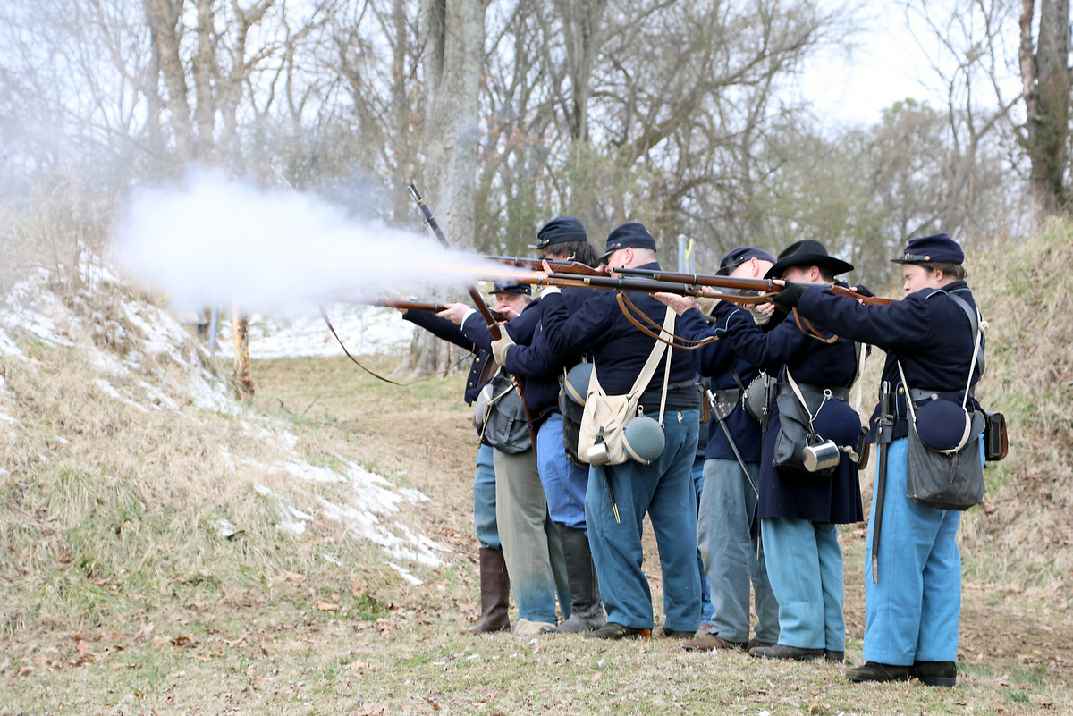 Surrender at Fort Defiance Surrender at Fort Defiance