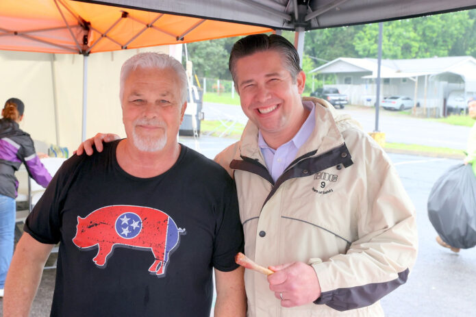 Mike Jackson and Montgomery County Mayor Wes Golden. (Mark Haynes, Clarksville Living Online)
