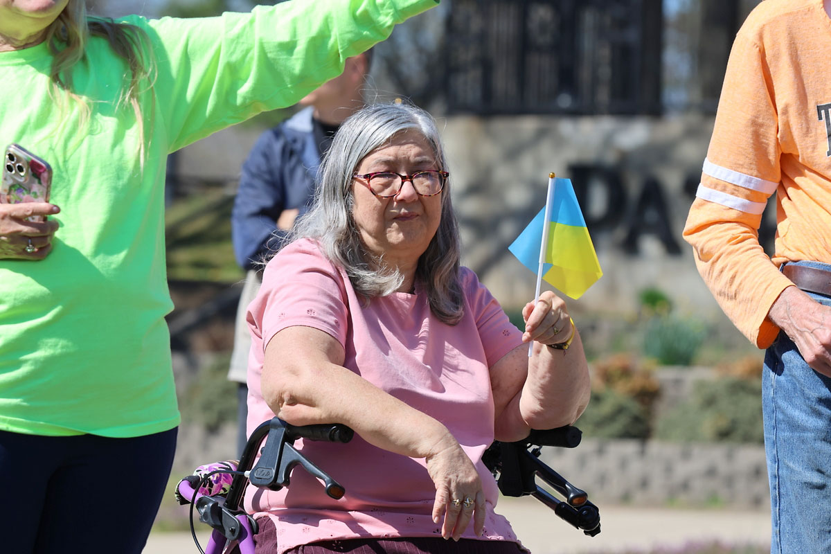 Clarksville Indivisible hosts Rally for Ukraine at Patriots Park Clarksville Indivisible hosts Rally for Ukraine at Patriots Park