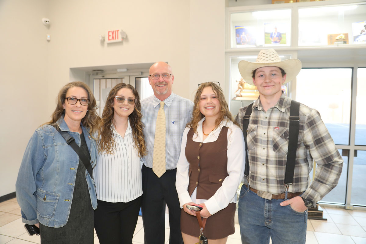 Kim McCormick, Jeanette Williams, Jason McCormick, Ellie Williams and Gavin Duffany Kim McCormick, Jeanette Williams, Jason McCormick, Ellie Williams and Gavin Duffany