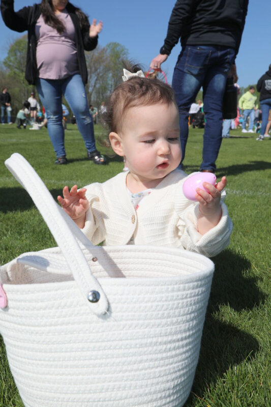 Montgomery County Parks & Recreation hosts Easter Egg Hunt Montgomery County Parks & Recreation hosts Easter Egg Hunt