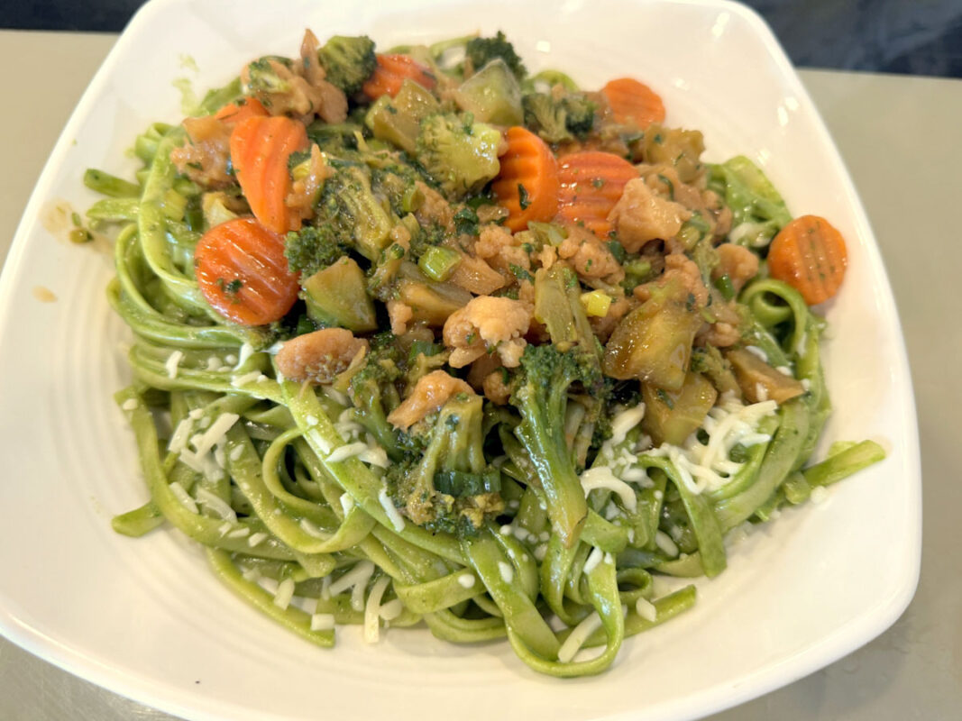 Tallarin verde at Panca