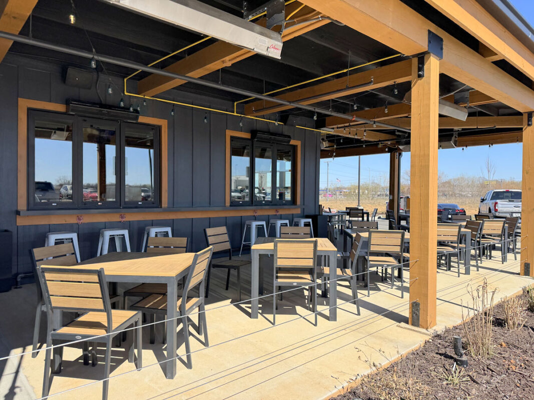 Welcome to Clarksville Jim &lsquo;N Nick&rsquo;s BBQ. (Tony Centonze, Clarksville Living Magazine)
