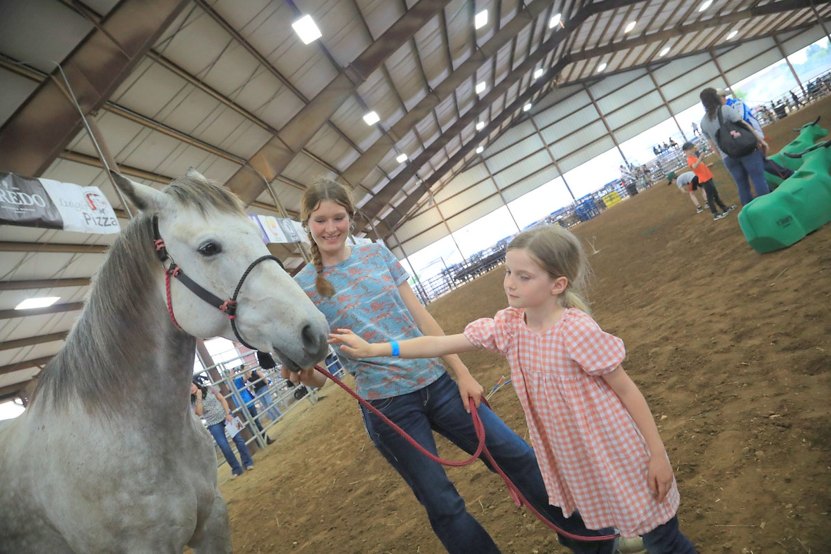 Clarksville Kiwanis Rodeo 2025. (Tony Centonze, Clarksville living Magazine) Clarksville Kiwanis Rodeo 2025. (Tony Centonze, Clarksville living Magazine)