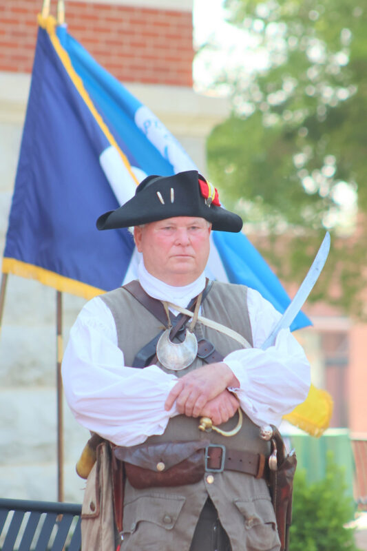 DAR hosts annual Reading of the Declaration of Independence on the Court House steps. (Tony Centonze, Clarksville Living Magazine)