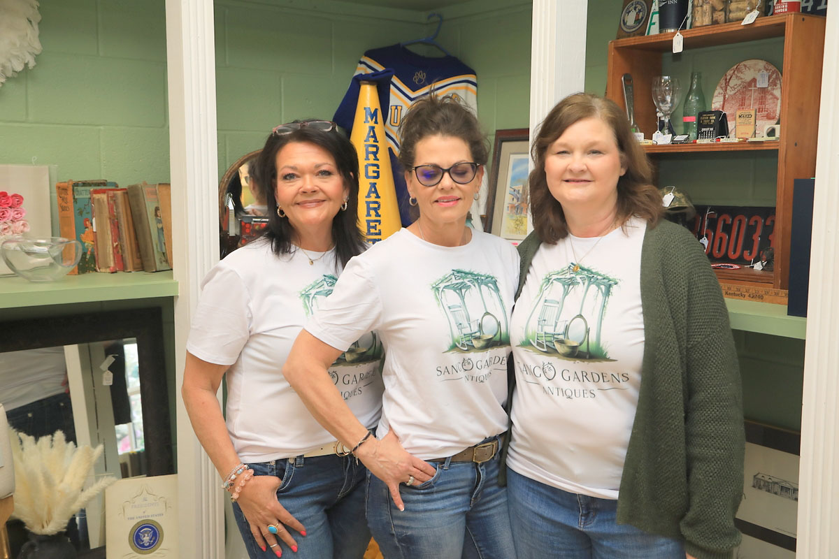 Kasey Anderson, Tracy Tucker and Lori Morrison Kasey Anderson, Tracy Tucker and Lori Morrison