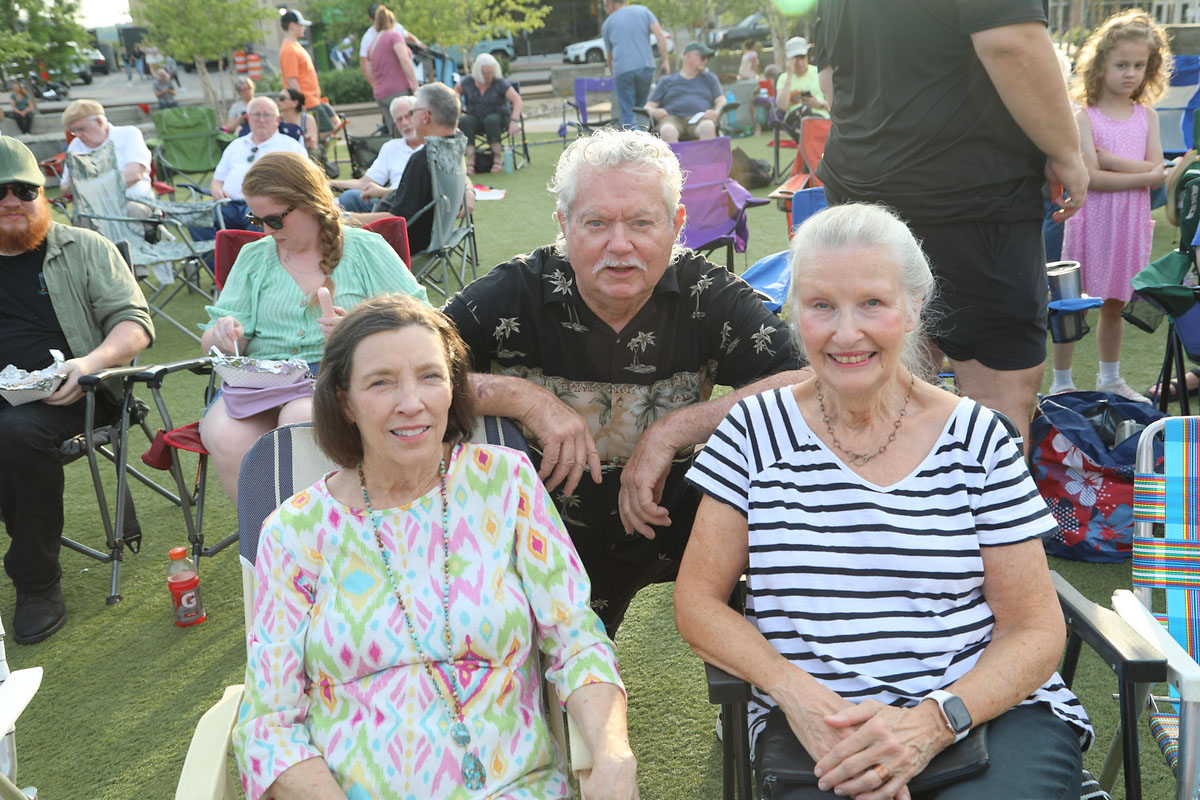 Clarksville welcomed the Nashville Symphony to Downtown Commons for a performance that included works by Brahms, Bizet, John Williams, and more. (Tony Centonze, Clarksville Living Magazine) Clarksville welcomed the Nashville Symphony to Downtown Commons for a performance that included works by Brahms, Bizet, John Williams, and more. (Tony Centonze, Clarksville Living Magazine)