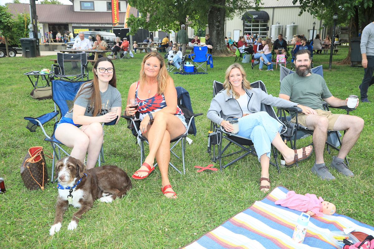 Emily Sprouse, Cooper, Lisa Beeler, Alicia Riley and Jerry Smite Emily Sprouse, Cooper, Lisa Beeler, Alicia Riley and Jerry Smite