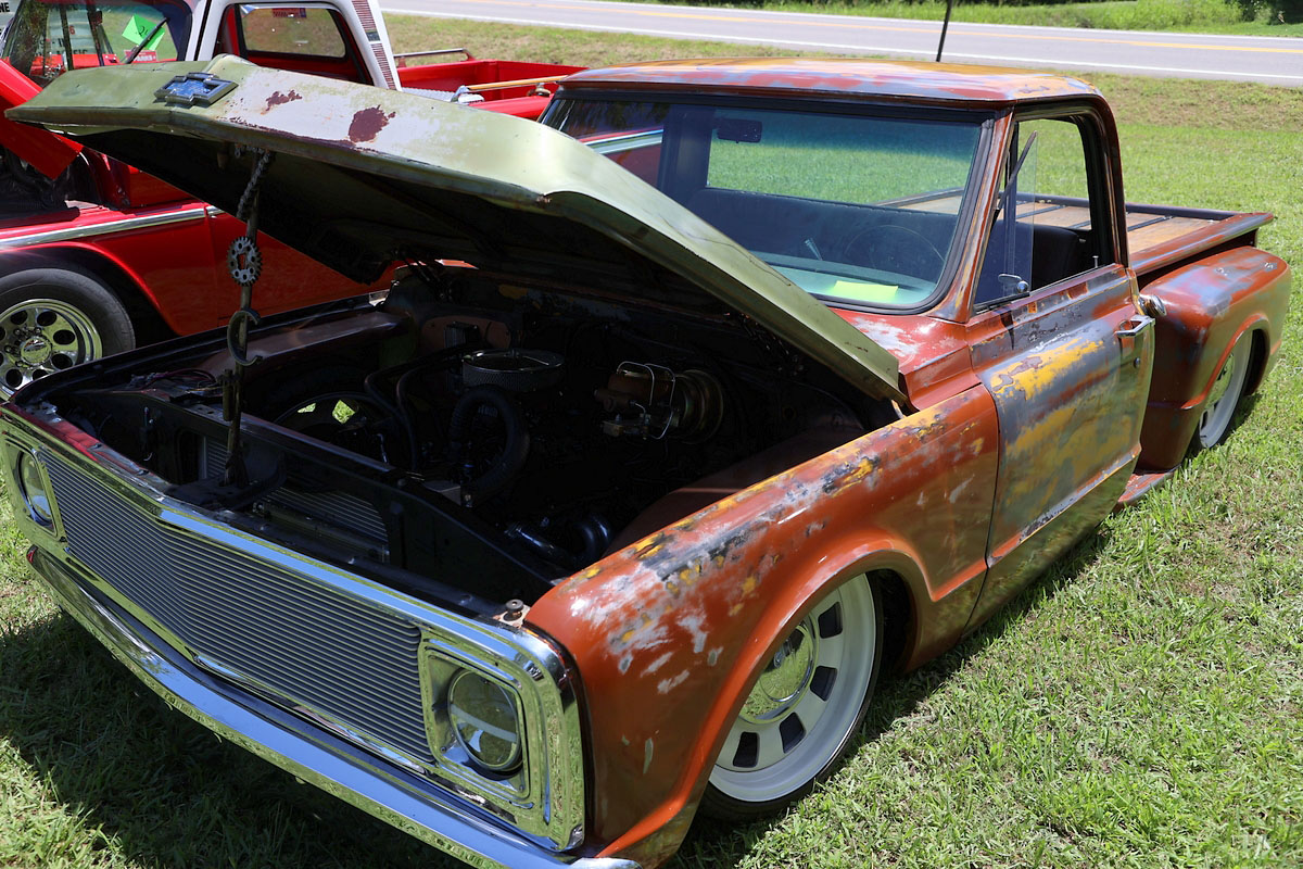 Car-Cruise In Car-Cruise In