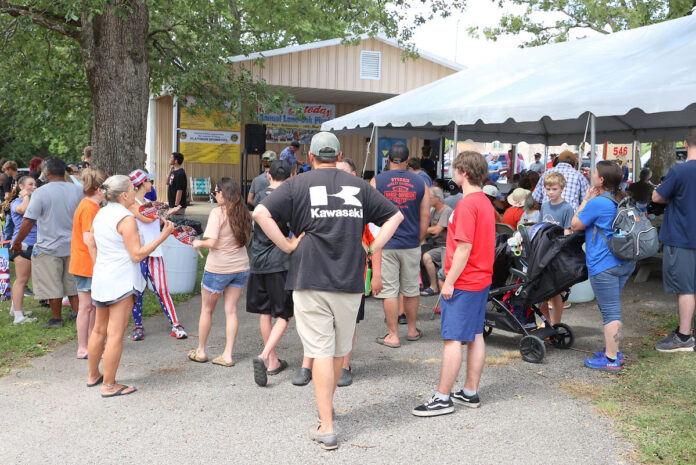117 Annual Lone Oak Picnic. (Mark Haynes, Clarksville Living Magazine)