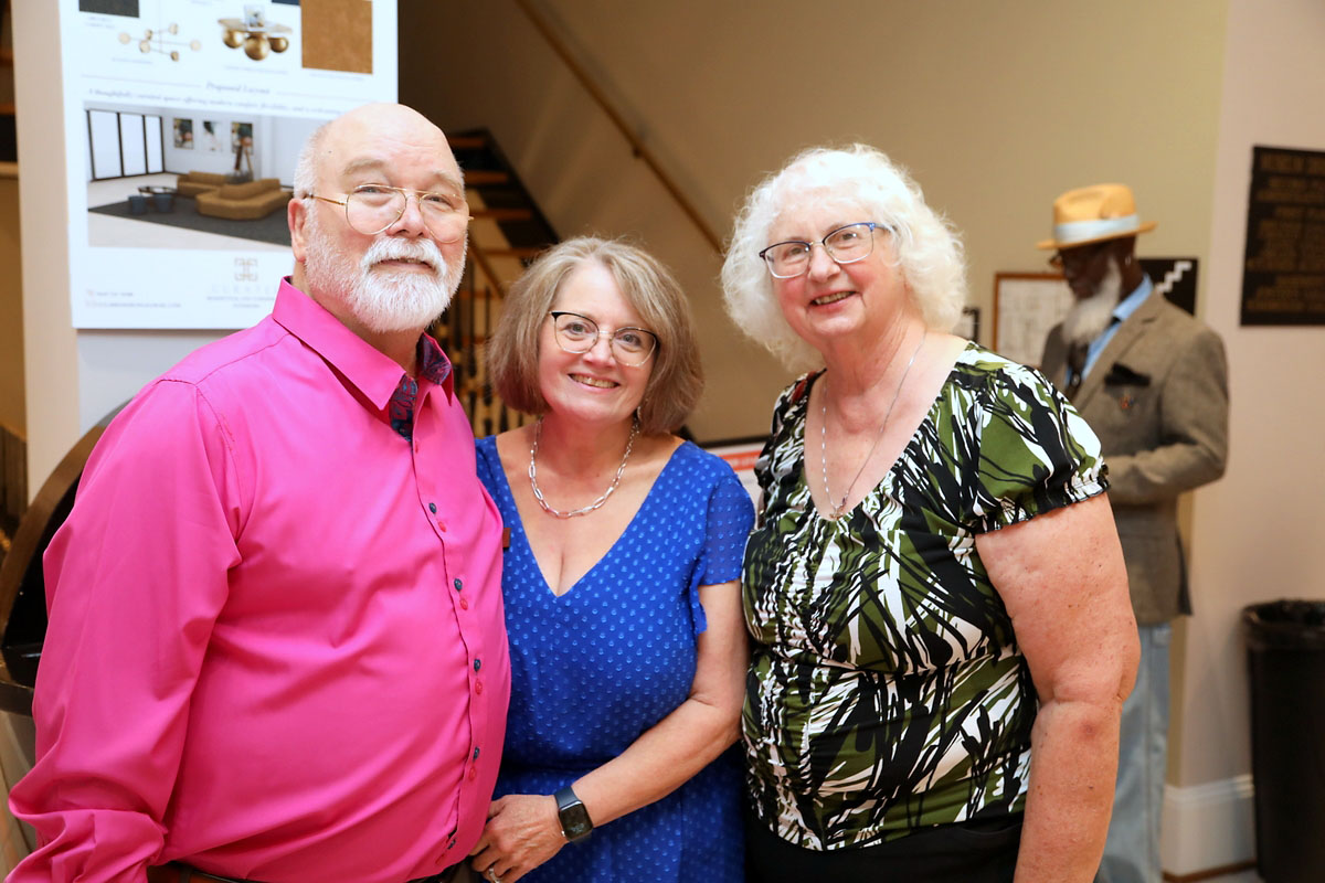 August Art Walk – People at Customs House Museum August Art Walk – People at Customs House Museum
