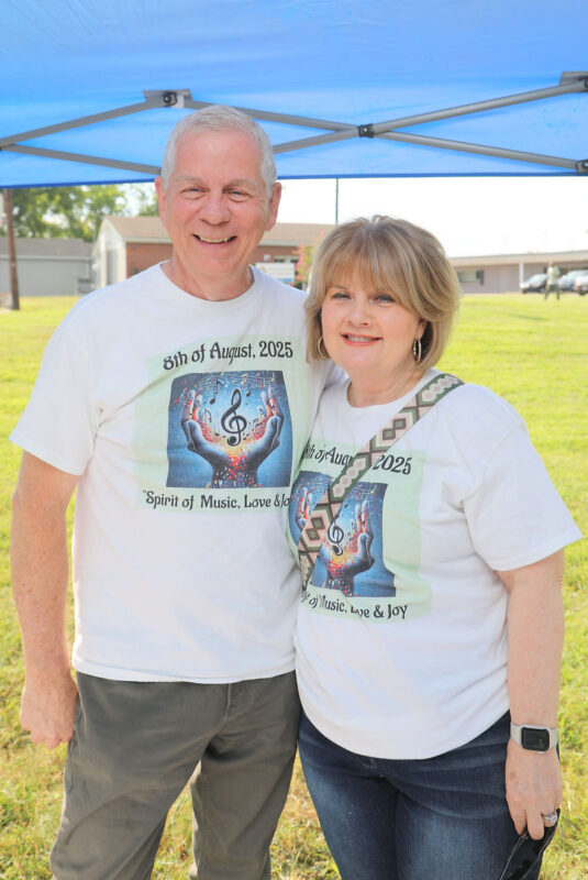 Clarksville Mayor Joe Pitts and First Lady Cynthia Pitts Clarksville Mayor Joe Pitts and First Lady Cynthia Pitts