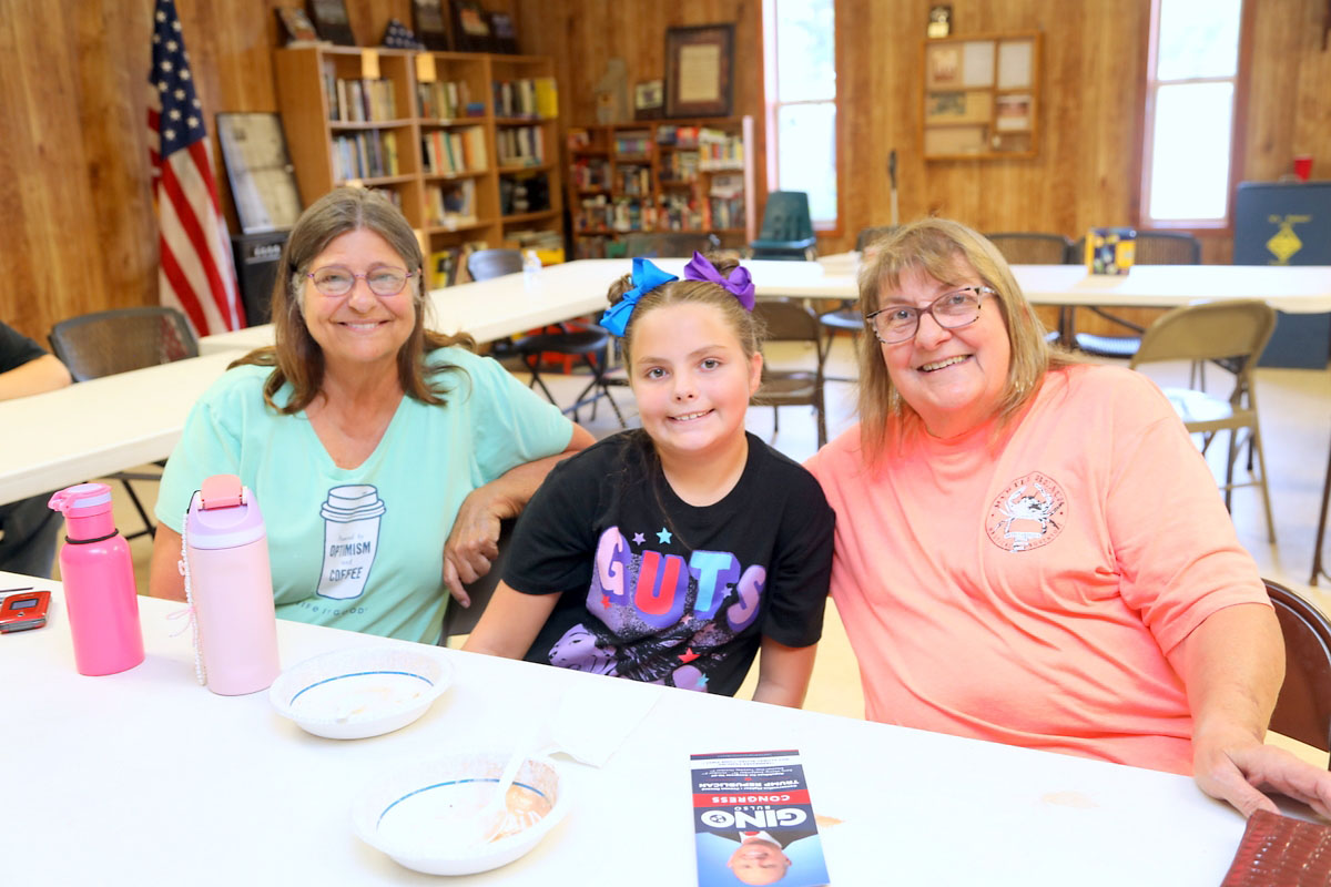 Dotsonville Community Center hosts annual Ice Cream Social Dotsonville Community Center hosts annual Ice Cream Social
