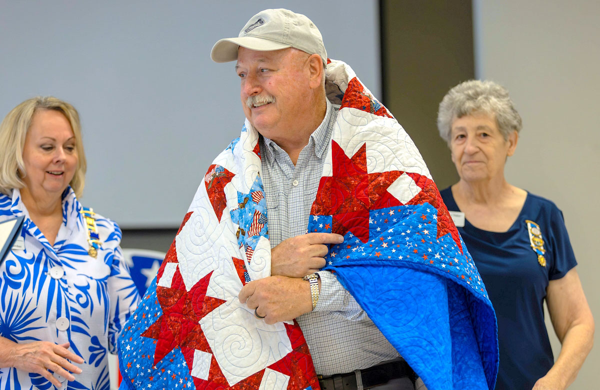Flag Day Luncheon. (Tony Centonze, Clarksville Living Magazine) Flag Day Luncheon. (Tony Centonze, Clarksville Living Magazine)