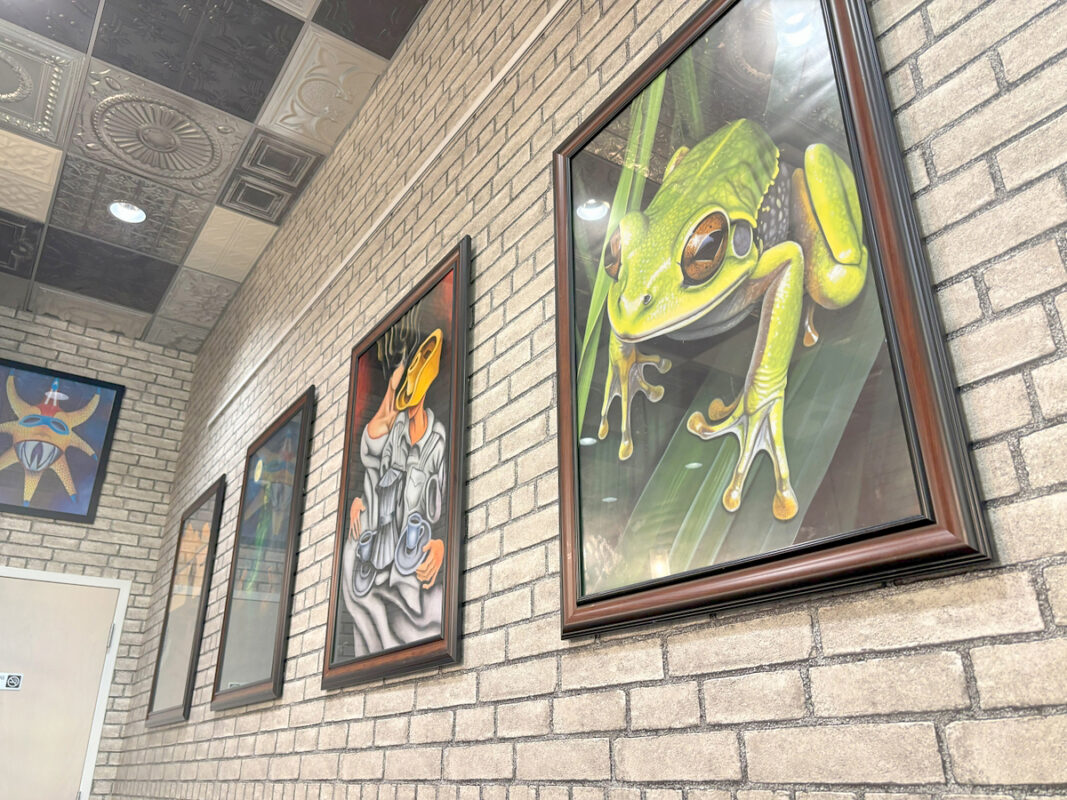 La Costa Cafe and Lounge