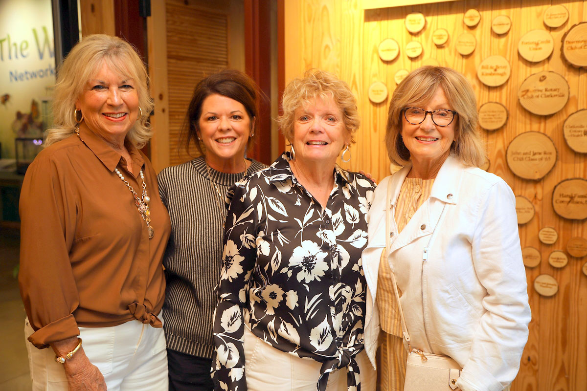 Marydith Young, Amelia Magette, Helen Allen and Beverly Parker Marydith Young, Amelia Magette, Helen Allen and Beverly Parker
