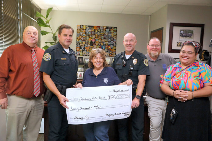 CPD Wellness Counselor Josh Forbess, CPD Chief Ty Burdine, Lori Mason, CPD Captain Ben Blackmon, Jusdon Hall and Talia Koeser