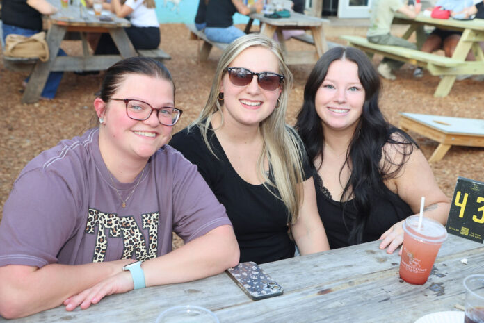 Faith Johnson, Jessi Minon and Kaleigh Wilson
