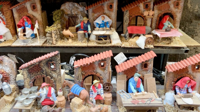 Nativity scenes along Via de Presepi
