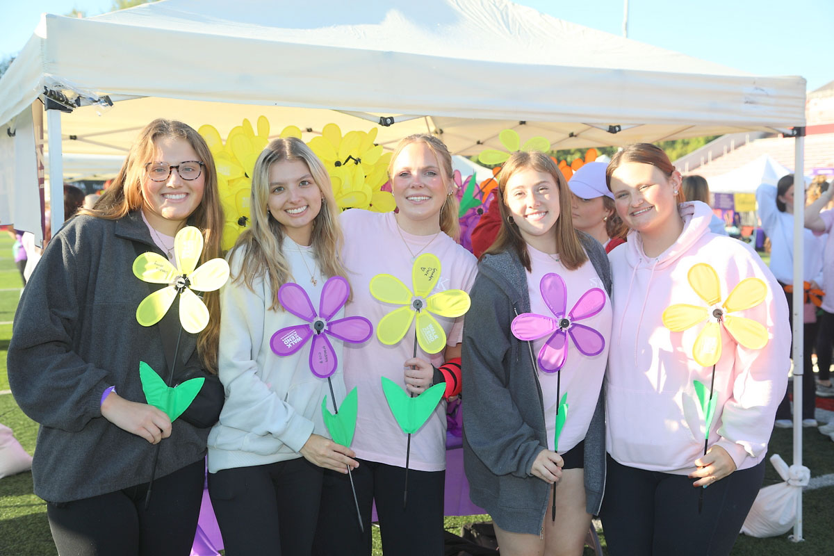 Clarksville Walk to End Alzheimer's 2025. (Tony Centonze, Clarksville Living Magazine)