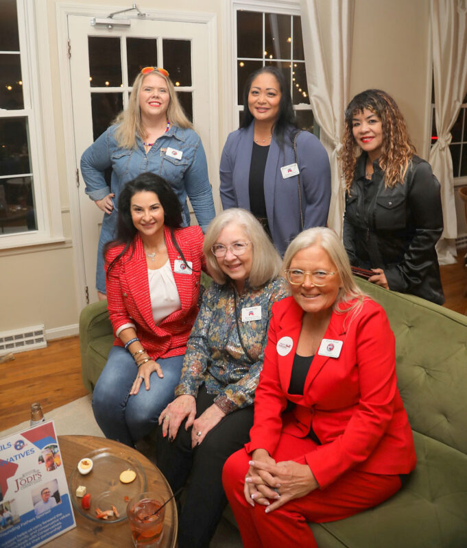 Montgomery County Republican Women's Club hosted Cocktails with Conservatives. (Tony Centonze, Clarksville Living Magazine) Montgomery County Republican Women's Club hosted Cocktails with Conservatives. (Tony Centonze, Clarksville Living Magazine)