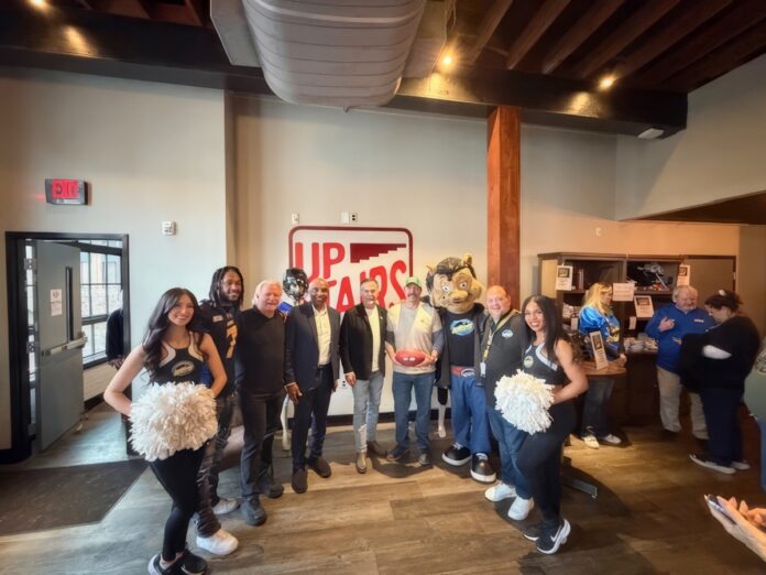 Nashville Kats Jersey Reveal Party. (Tony Centonze, Clarksville Living Magazine)