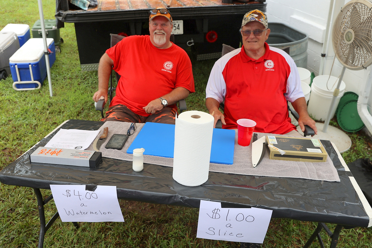 118th Annual Lone Oak Picnic. (Mark Haynes, Clarksville Living Magazine) 118th Annual Lone Oak Picnic. (Mark Haynes, Clarksville Living Magazine)