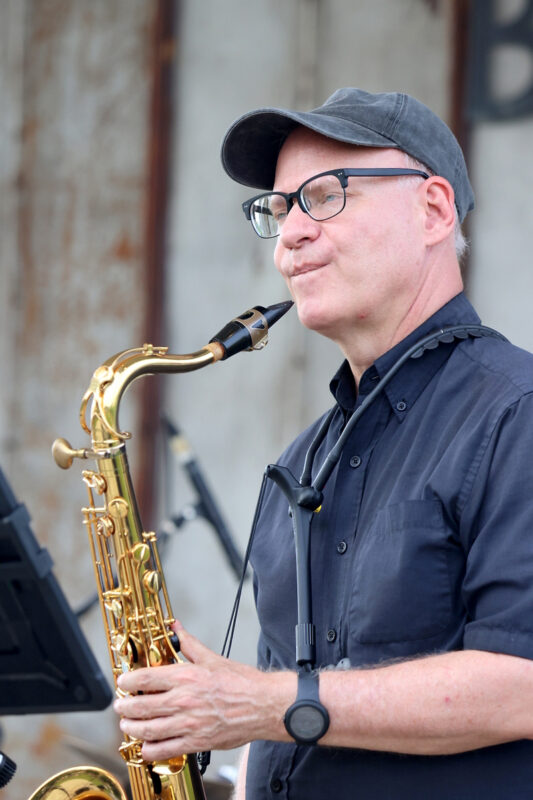 Beachaven Winery celebrates 40th anniversary of Jazz on the Lawn. (Tony Centonze, Clarksville Living Magazine)